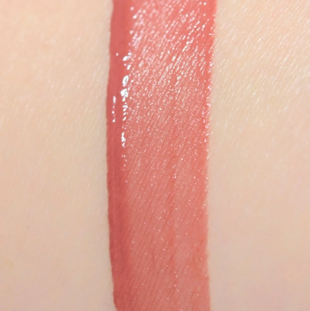 Colourpop Lux Velvet - L'Auberge